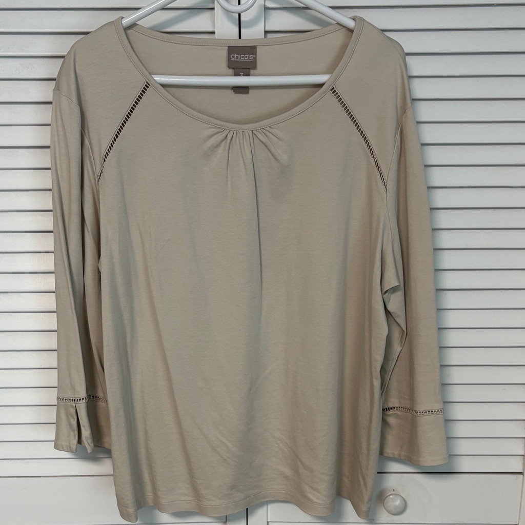 Chico's Women's Beige Scoop Neck 3/4 Sleeve Top 3 (Xl)